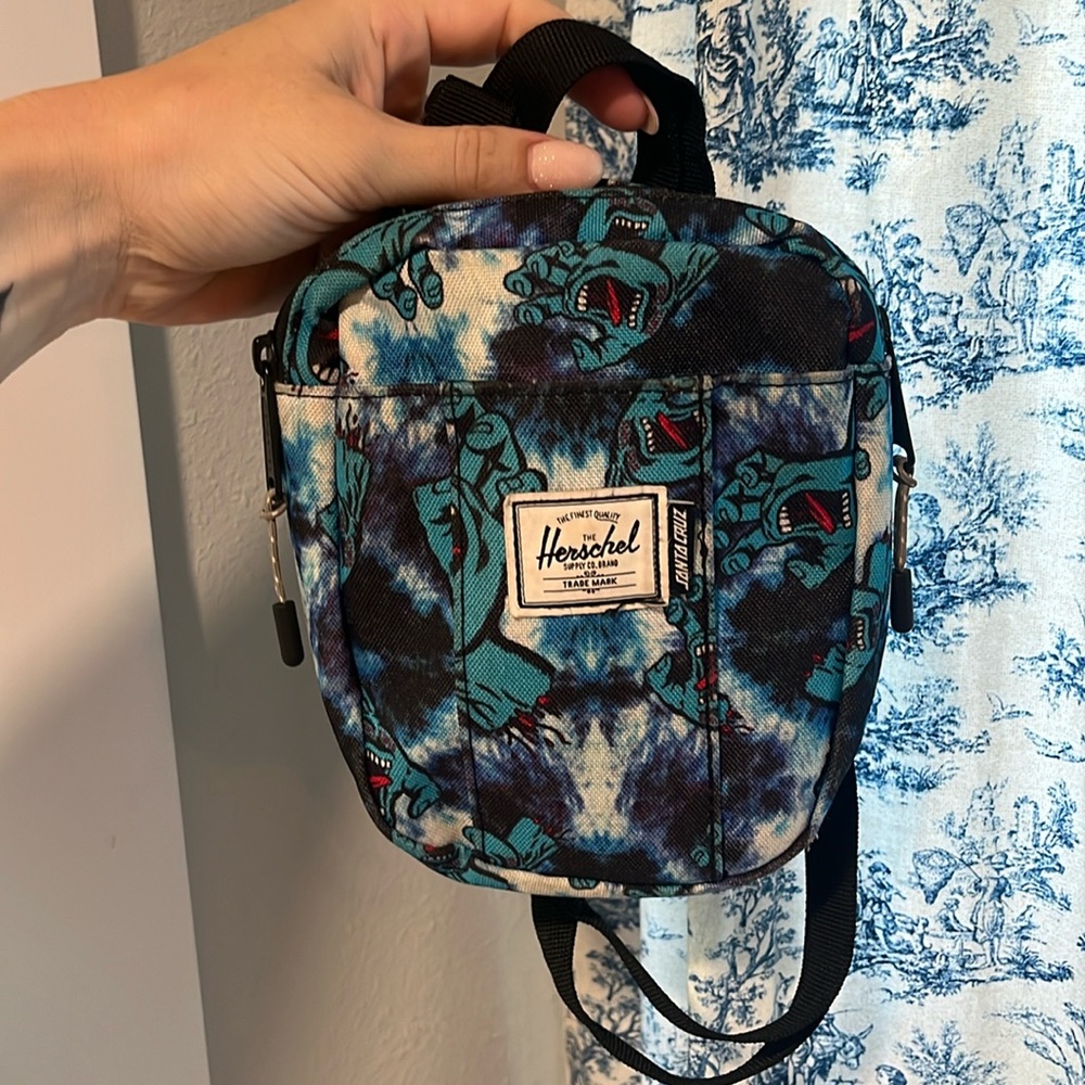 Santa Cruz Herschel Crossbody/Fanny Pack